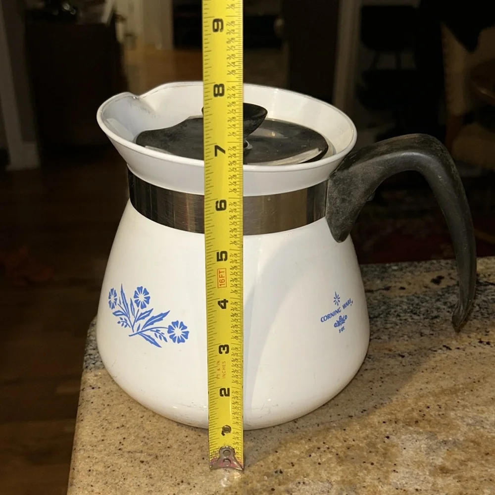 RARE Classic CORNING WARE White 2 qt Coffee Pot with Blue Floral Design